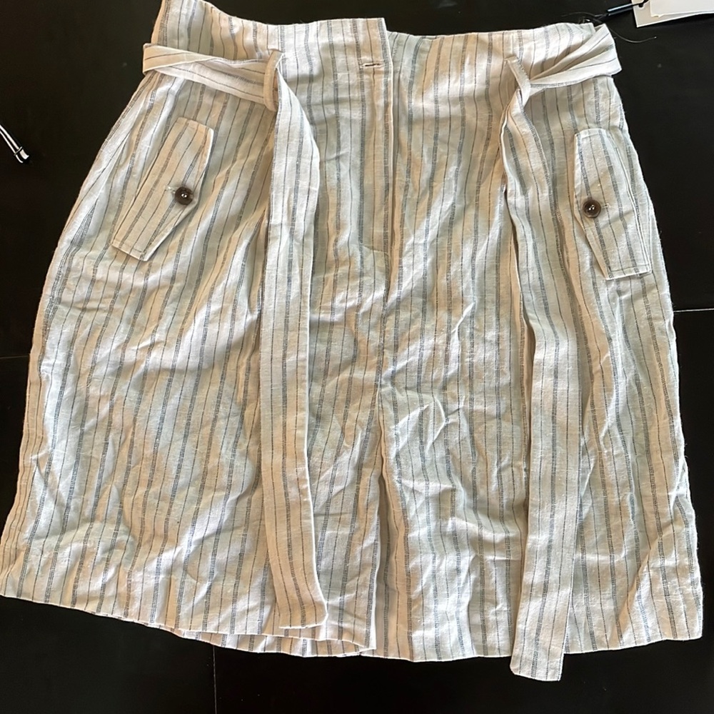 Bermuda Calvin Klein linen blend shorts size 8